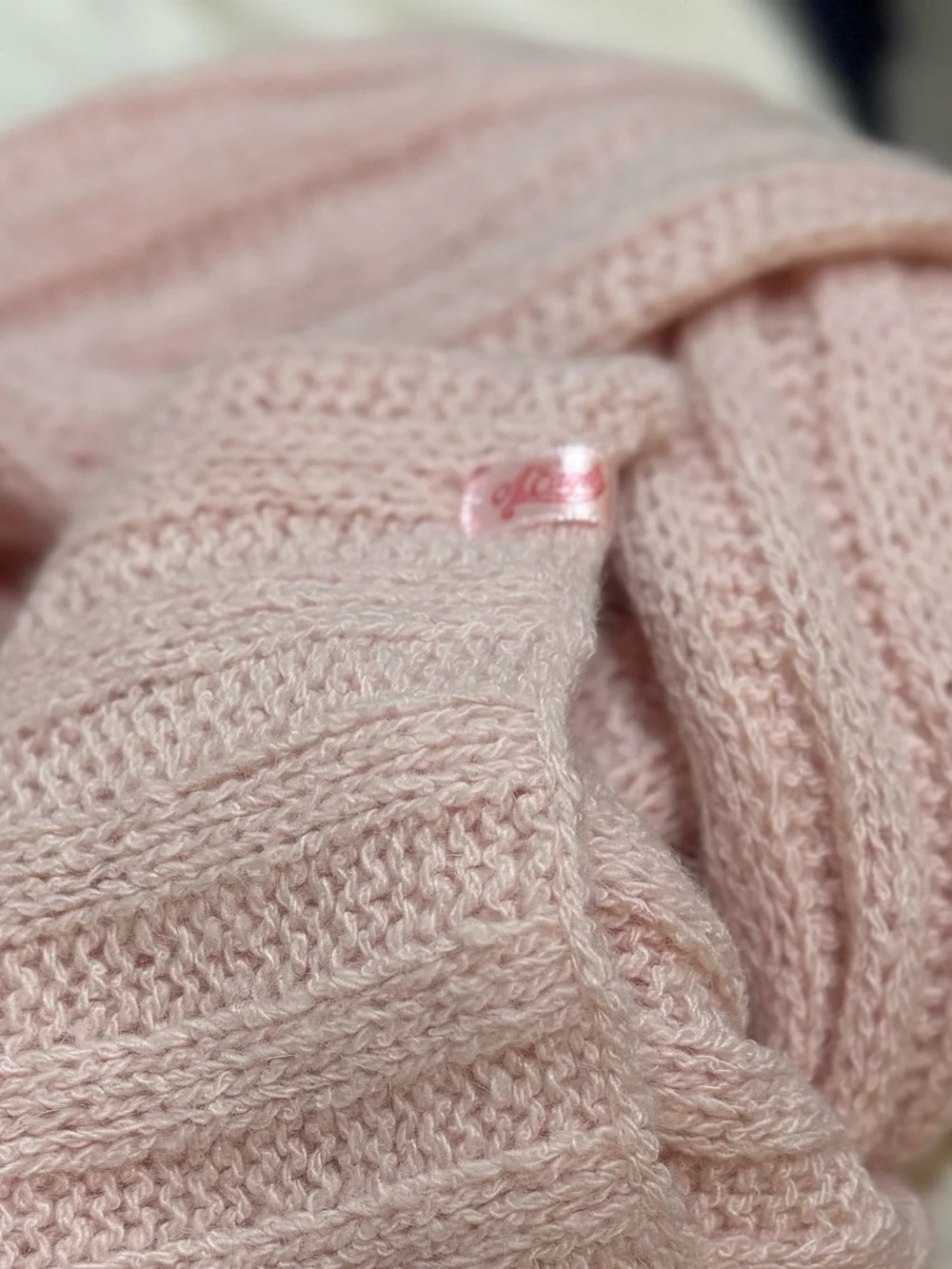 American Eagle Outfitters Angora Wool Blend Blush Pink Ribbed Knit Scarf